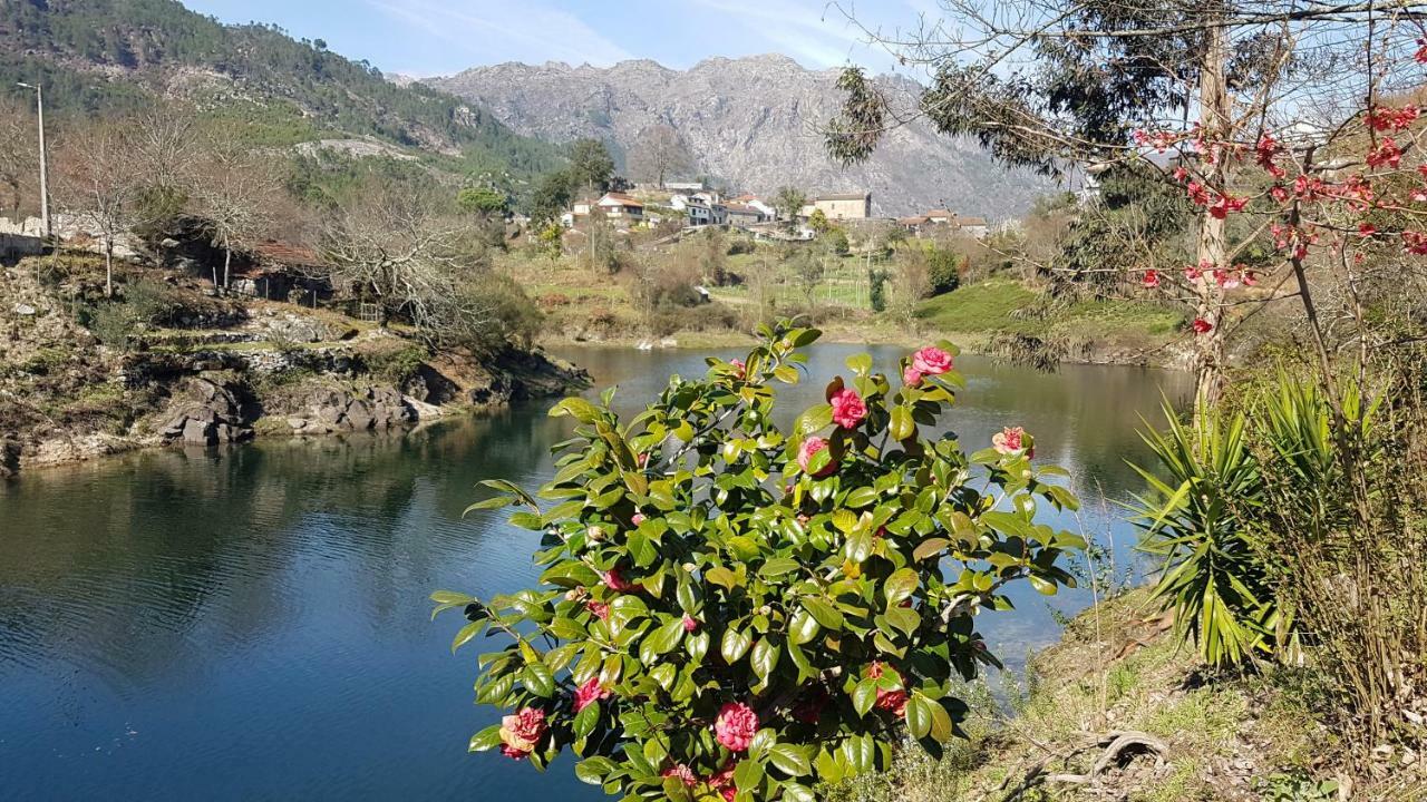 Вілла Casinha Do Joao No Geres Alamela Екстер'єр фото